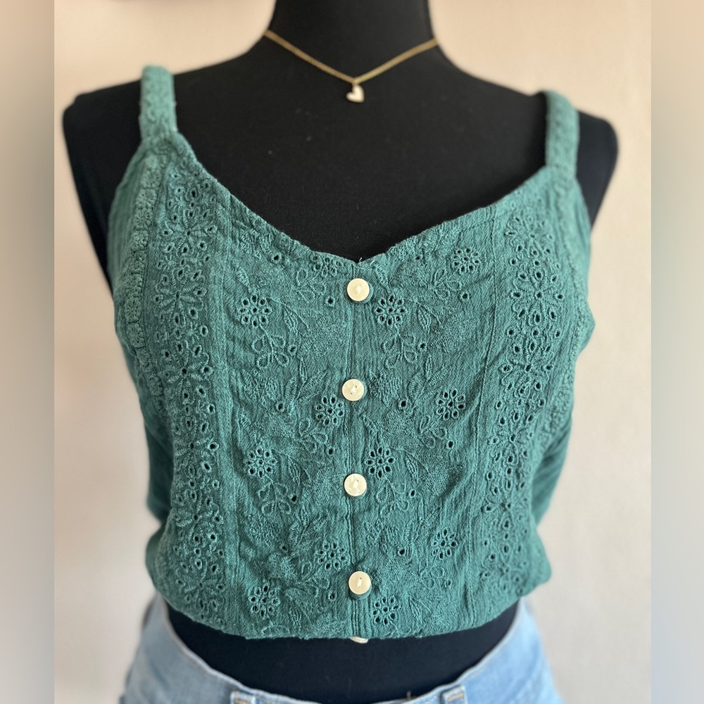 American Eagle Outfitters Green Lace Button-Up Tank Top